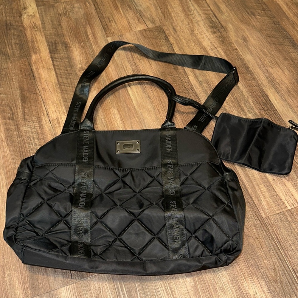 STEVE MADDEN Black Quilted Tote/Duffel Bag with Clutch‎